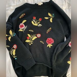 Women’s Sweater